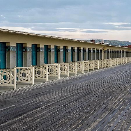 Studio En Rez De Jardin Deauville Centre Et Plage Exterior photo